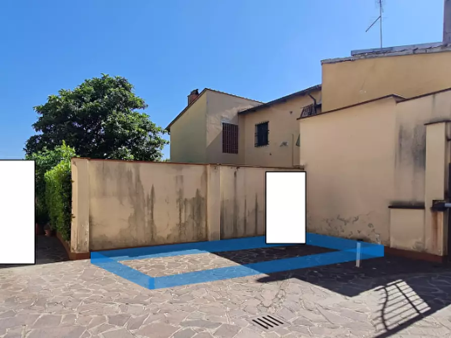 Immagine 3 di Appartamento in vendita  in Via Pistoiese a Campi Bisenzio