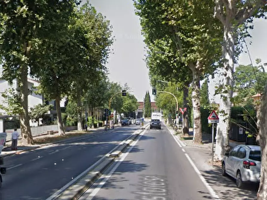 Immagine 9 di Appartamento in vendita  in Via Pistoiese a Campi Bisenzio