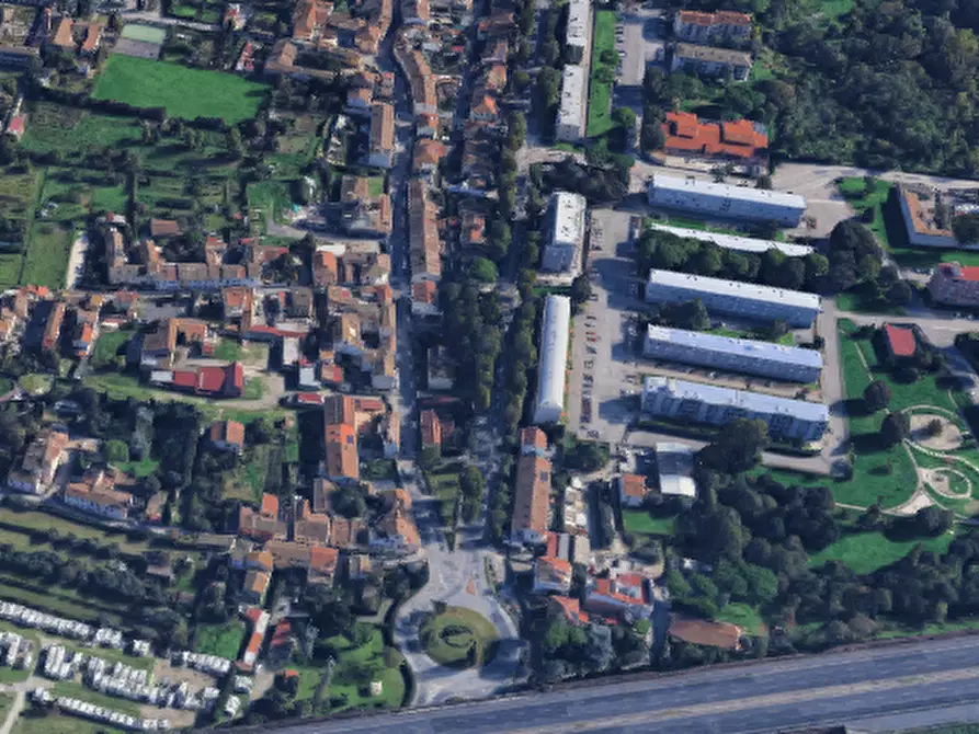 Immagine 12 di Appartamento in vendita  in Via Pistoiese a Campi Bisenzio