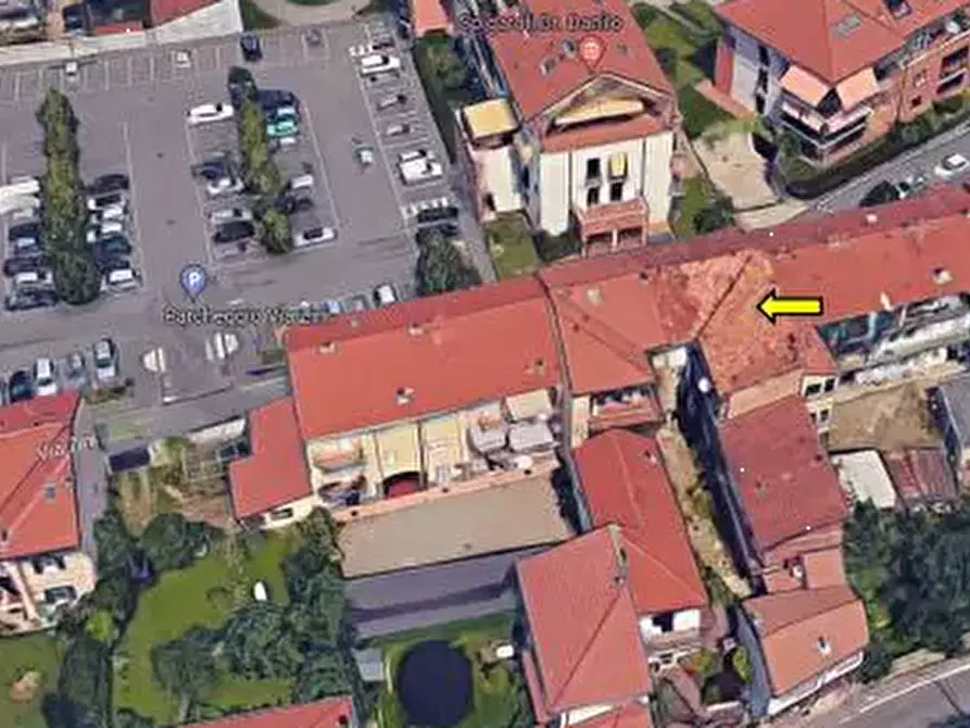 Immagine 4 di Appartamento in vendita  in Via Zini a Tradate