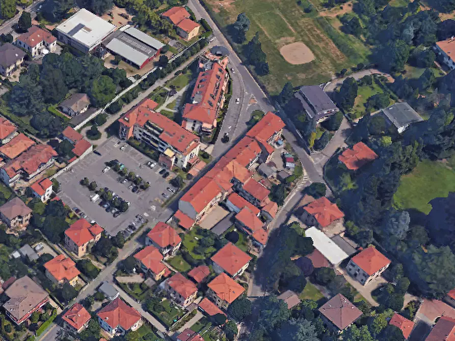 Immagine 8 di Appartamento in vendita  in Via Zini a Tradate