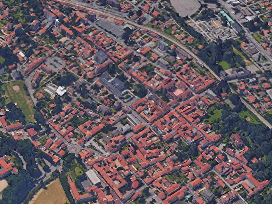 Immagine 13 di Appartamento in vendita  in Via Zini a Tradate