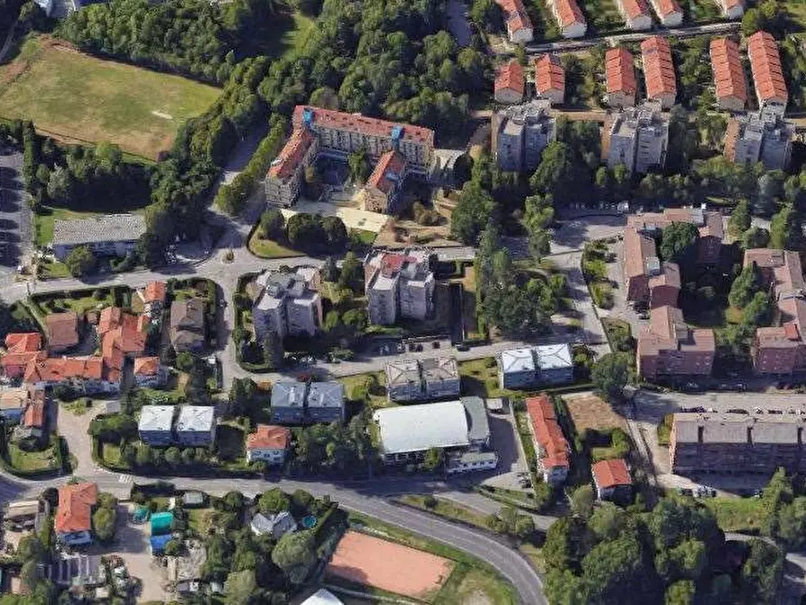 Immagine 8 di Appartamento in vendita  in Via Osoppo a Varese