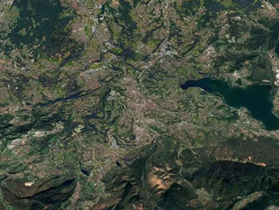 Immagine 12 di Appartamento in vendita  in Via Osoppo a Varese