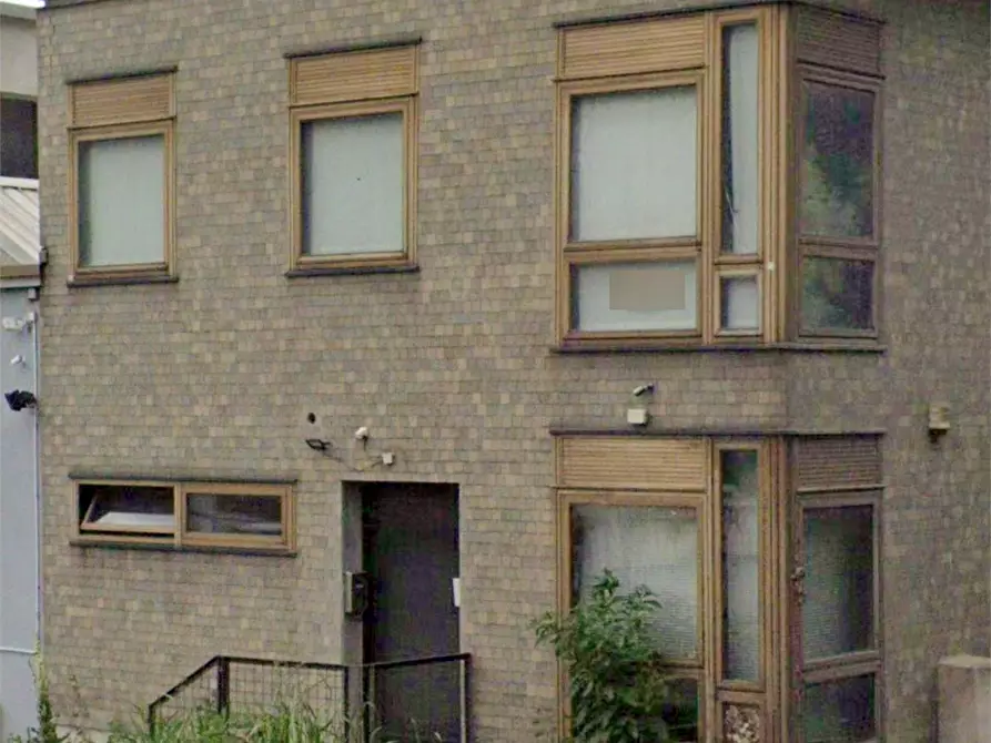 Immagine 3 di Ufficio in vendita  in Via Peschiera a Varese