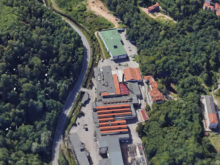 Immagine 20 di Ufficio in vendita  in Via Peschiera a Varese