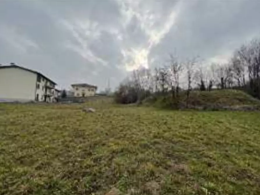 Immagine 3 di Terreno edificabile in vendita  in Via Italia a Costa Masnaga