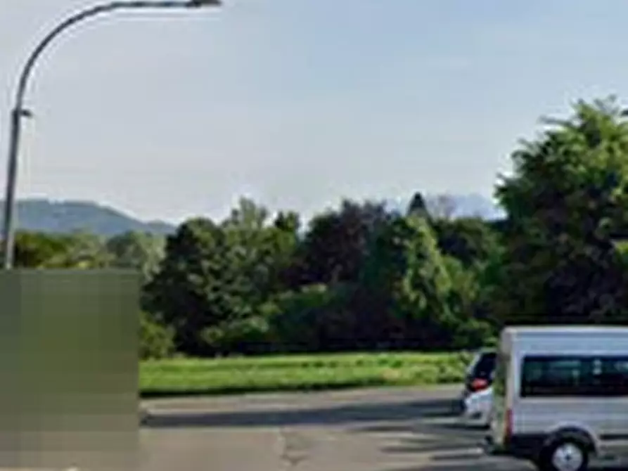 Immagine 12 di Appartamento in vendita  in Via Enrico Fermi a Lomagna