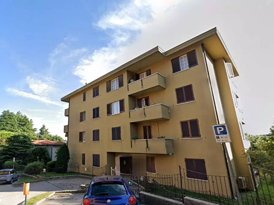 Immagine 19 di Appartamento in vendita  in Via Panzeri a Bulciago