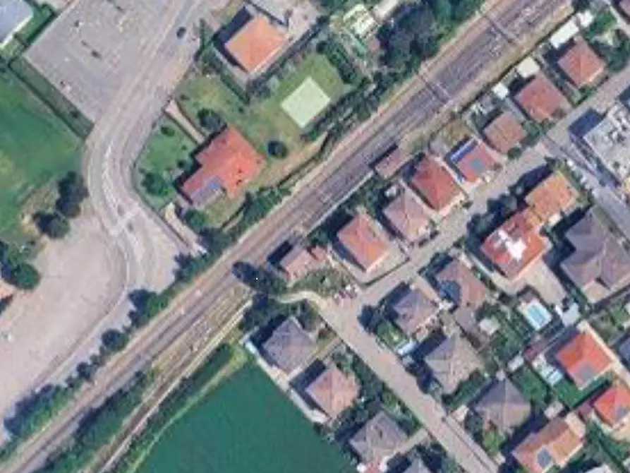 Immagine 11 di Posto auto in vendita  in Località Cola di Lazise a Lazise