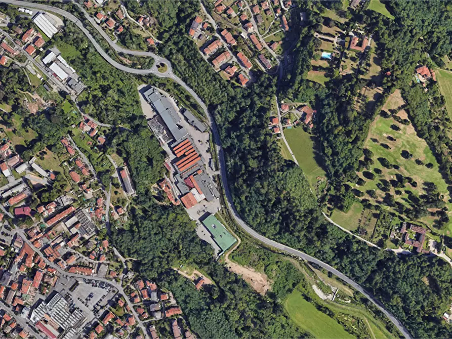 Immagine 16 di Ufficio in vendita  in Via Peschiera a Varese