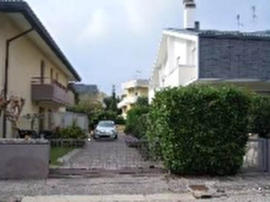 Immagine 1 di Terreno agricolo in vendita  in Via De Polzer a Rovigo