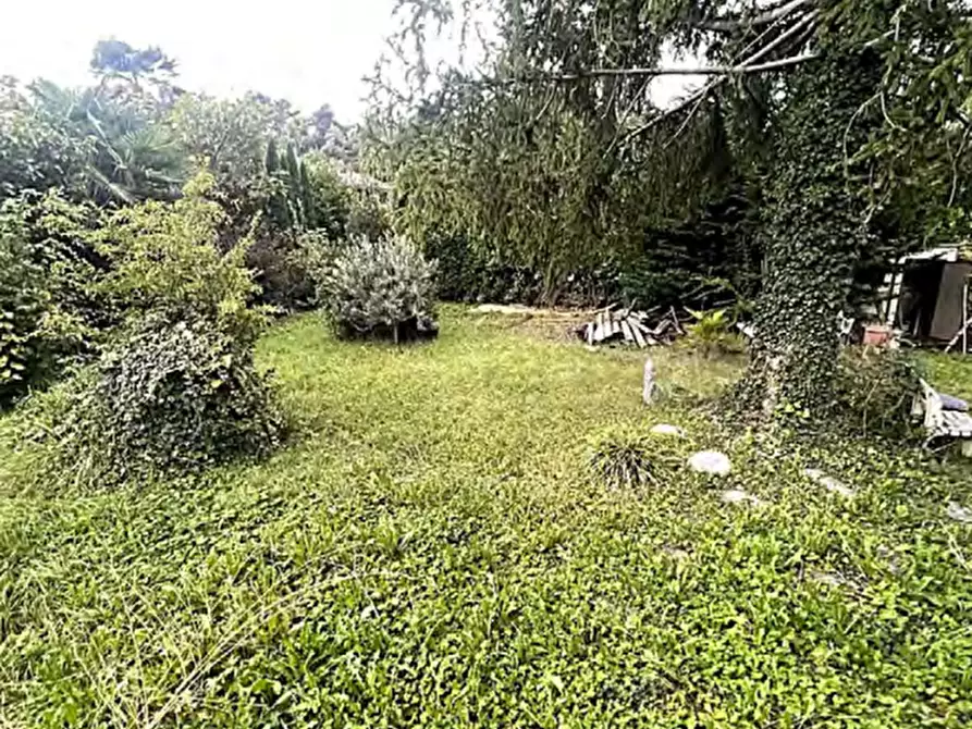 Immagine 5 di Appartamento in vendita  in Via Kennedy a Venegono Superiore