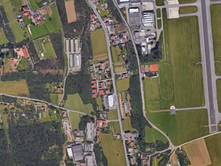 Immagine 13 di Appartamento in vendita  in Via Kennedy a Venegono Superiore