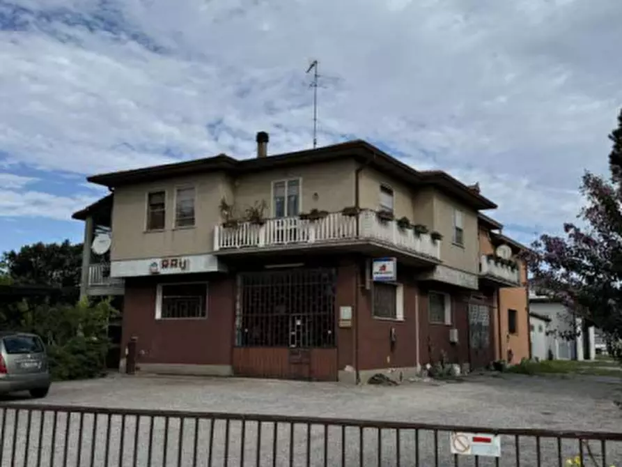 Immagine 2 di Appartamento in vendita  in Viale dell'Artigianato a Codigoro