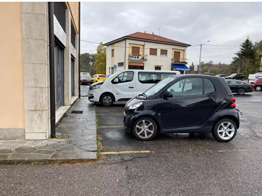 Immagine 5 di Appartamento in vendita  in Piazza Comolli  a Cantello