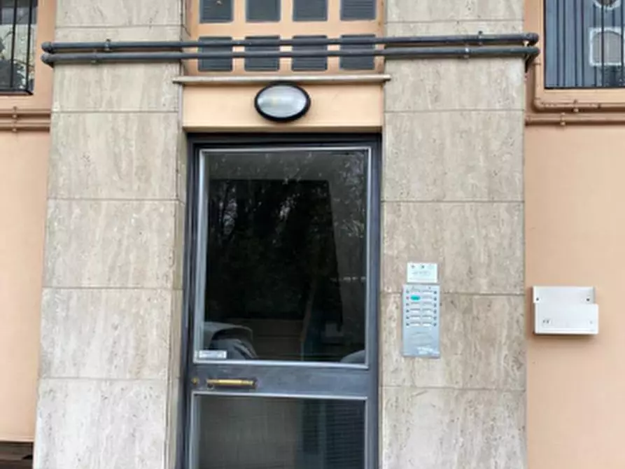 Immagine 6 di Appartamento in vendita  in Piazza Comolli  a Cantello