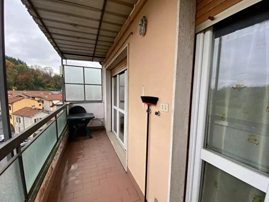 Immagine 8 di Appartamento in vendita  in Piazza Comolli  a Cantello