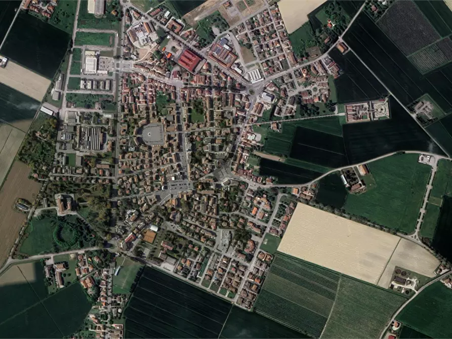 Immagine 24 di Appartamento in vendita  in Via delle Venezie a Tresignana