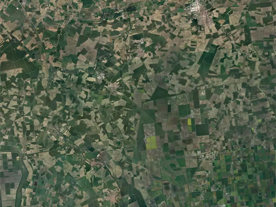 Immagine 27 di Appartamento in vendita  in Via delle Venezie a Tresignana