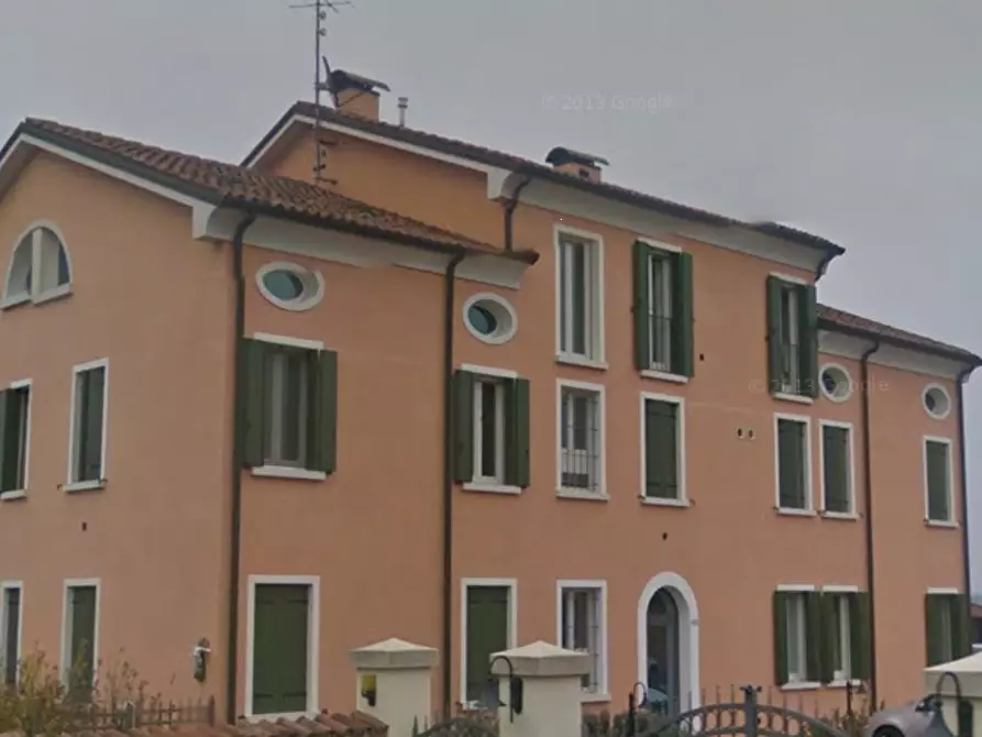 Immagine 2 di Appartamento in vendita  in Via dell'Unione a Ferrara