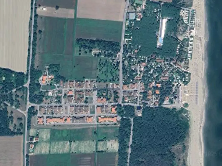 Immagine 10 di Villetta a schiera in vendita  in Via Mimosa a Comacchio