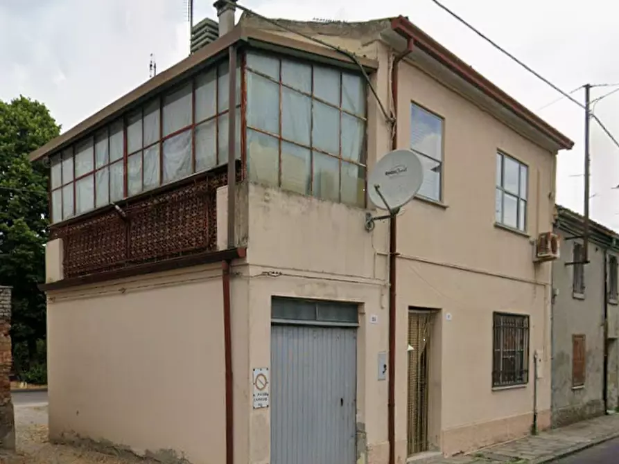 Immagine 12 di Appartamento in vendita  in Via Roma a Codigoro