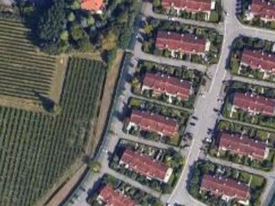 Immagine 12 di Posto auto in vendita  in Via dei Vigneti  a Lazise