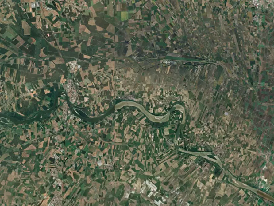 Immagine 17 di Porzione di casa in vendita  in Via Garibaldi  a Melara