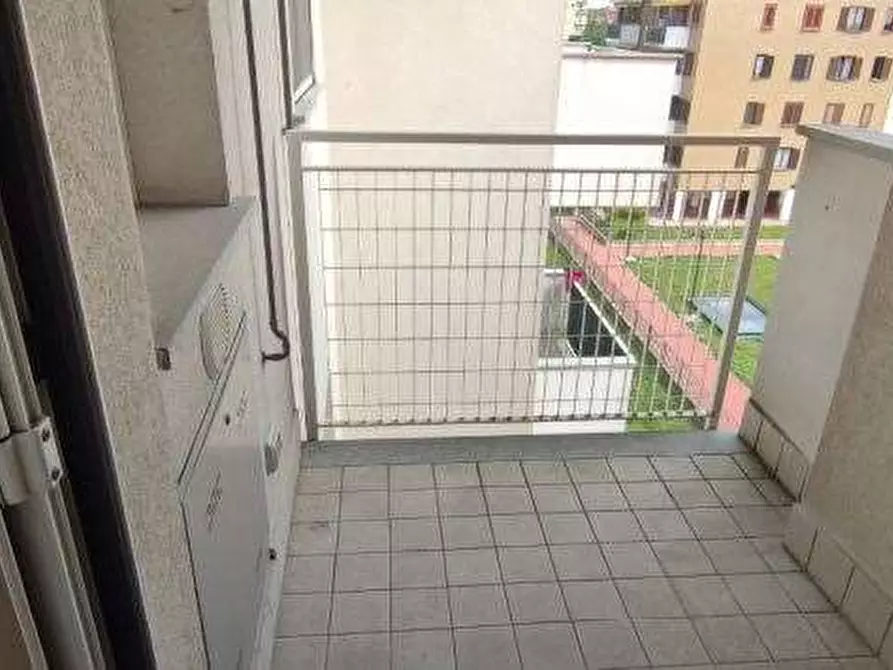 Immagine 2 di Appartamento in vendita  in Via Paolo Borsellino a Garbagnate Milanese