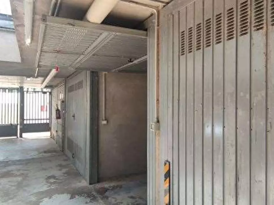 Immagine 3 di Appartamento in vendita  in Via Paolo Borsellino a Garbagnate Milanese