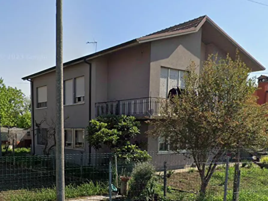 Immagine 5 di Casa indipendente in vendita  in Via di Mezzo a Castelmassa