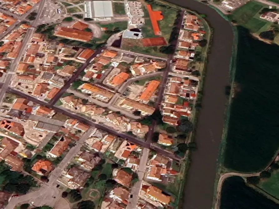 Immagine 14 di Appartamento in vendita  in Via Trieste a Portomaggiore