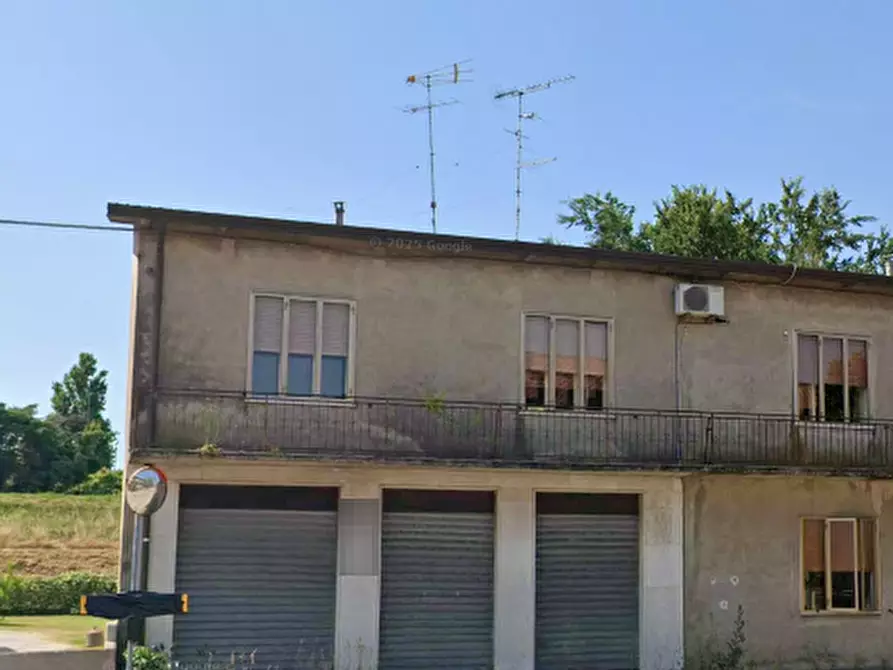 Immagine 2 di Casa indipendente in vendita  in Via Trento a Porto Viro