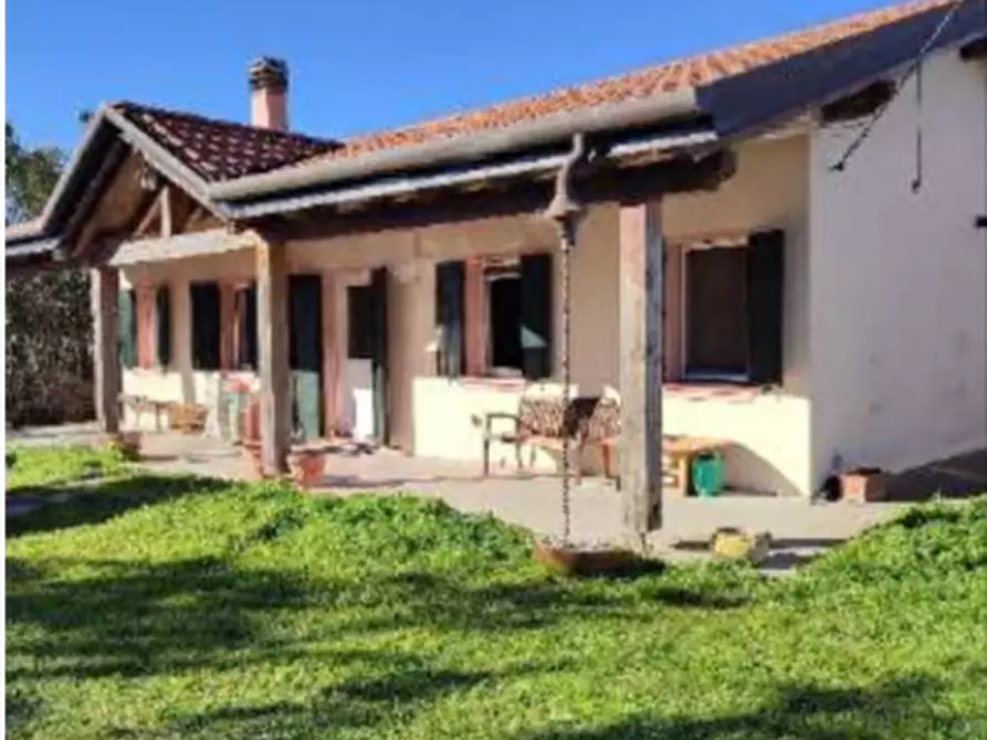 Immagine 2 di Casa indipendente in vendita  in via Contarini a Porto Viro