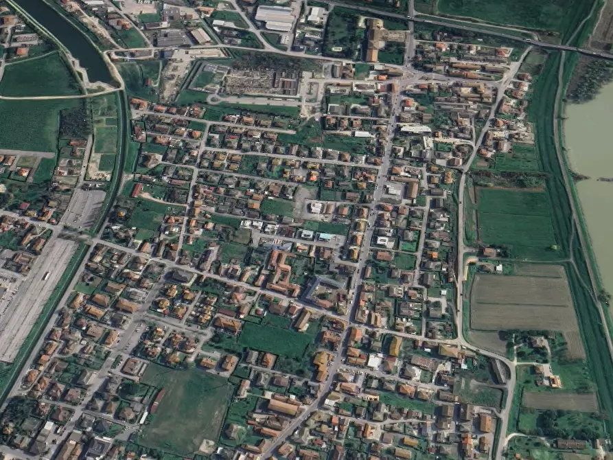 Immagine 17 di Casa indipendente in vendita  in via Contarini a Porto Viro