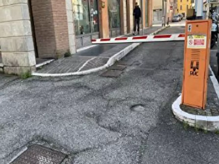 Immagine 5 di Posto auto in vendita  in Via Martiri della Libertà a Cesena