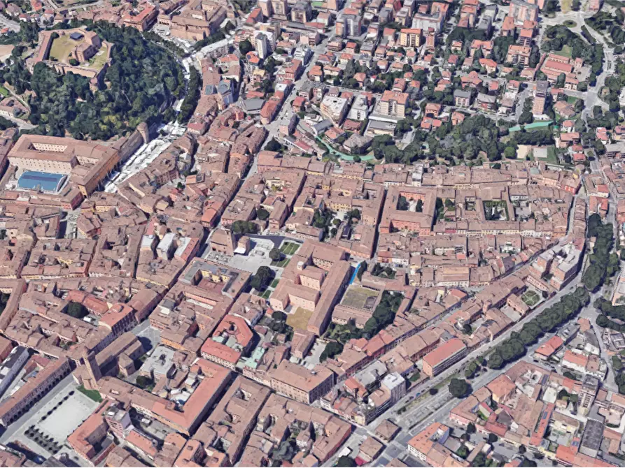 Immagine 10 di Negozio in vendita  in Via Boccaquattro a Cesena