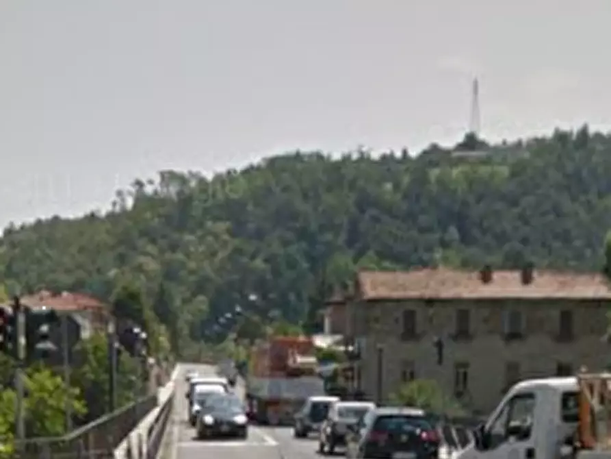Immagine 13 di Appartamento in vendita  in Via Dante Alighieri a Castell'arquato