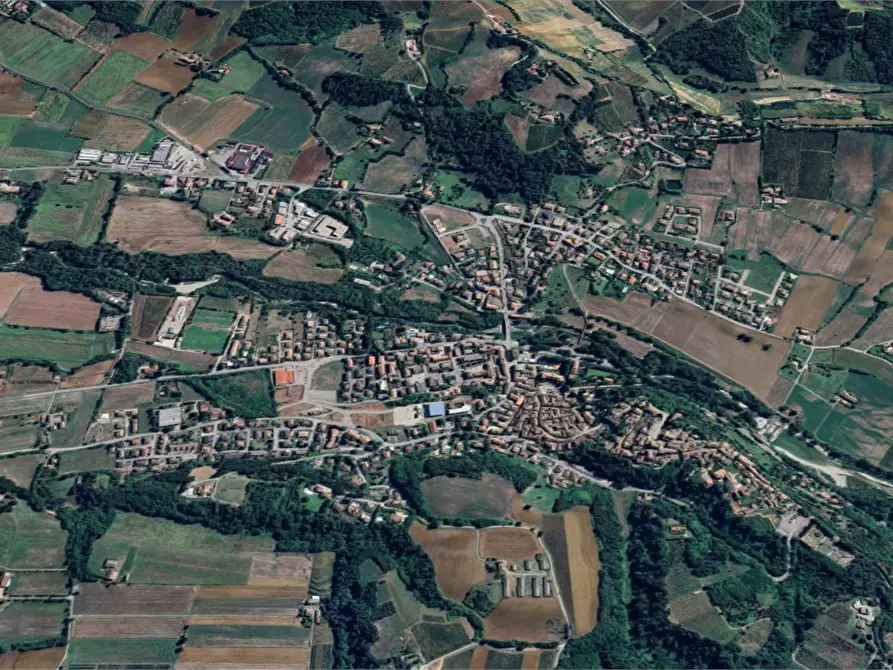 Immagine 19 di Appartamento in vendita  in Via Dante Alighieri a Castell'arquato