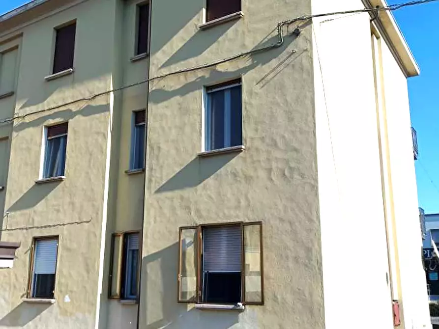 Immagine 3 di Appartamento in vendita  in Via Roma a Vigolzone