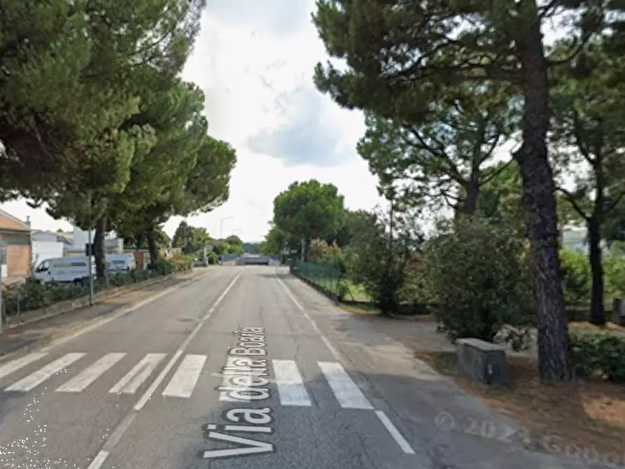 Immagine 10 di Capannone industriale in vendita  in Via Boaria a Faenza