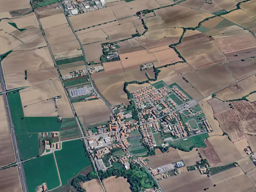 Immagine 7 di Garage in vendita  in Via Roma a Rottofreno