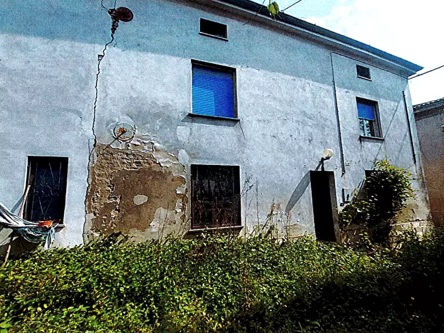 Immagine 4 di Casa indipendente in vendita  in Località Seminò Centro a Ziano Piacentino