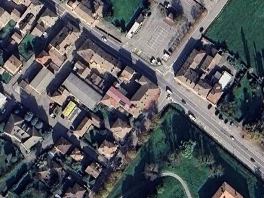 Immagine 23 di Appartamento in vendita  in Via Roma a Alseno