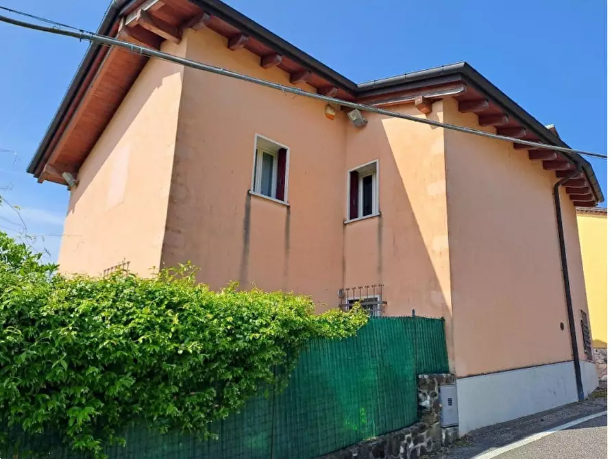 Immagine 3 di Casa indipendente in vendita  in Via Conche a Arzignano