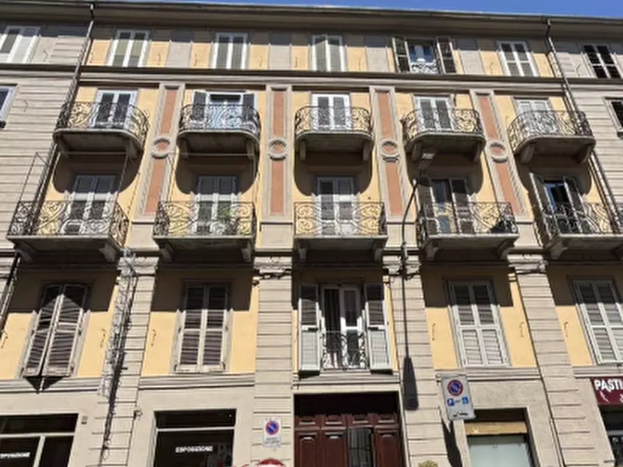 Immagine 1 di Appartamento in vendita  in Via Maria Ausiliatrice  a Torino
