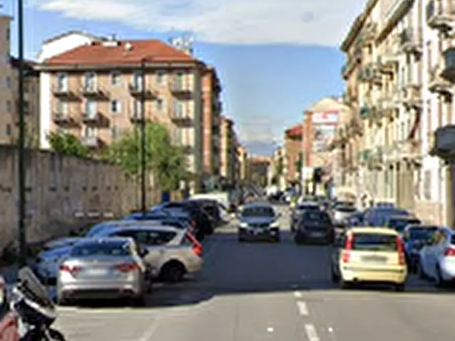 Immagine 18 di Appartamento in vendita  in V.Caraglio a Torino