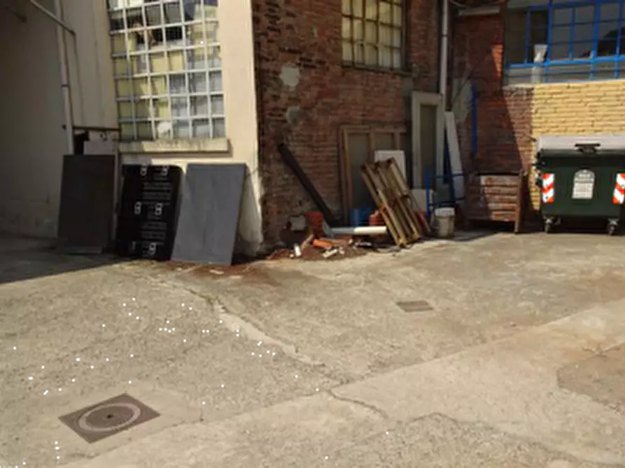 Immagine 2 di Capannone industriale in vendita  in Via Orbetello a Torino