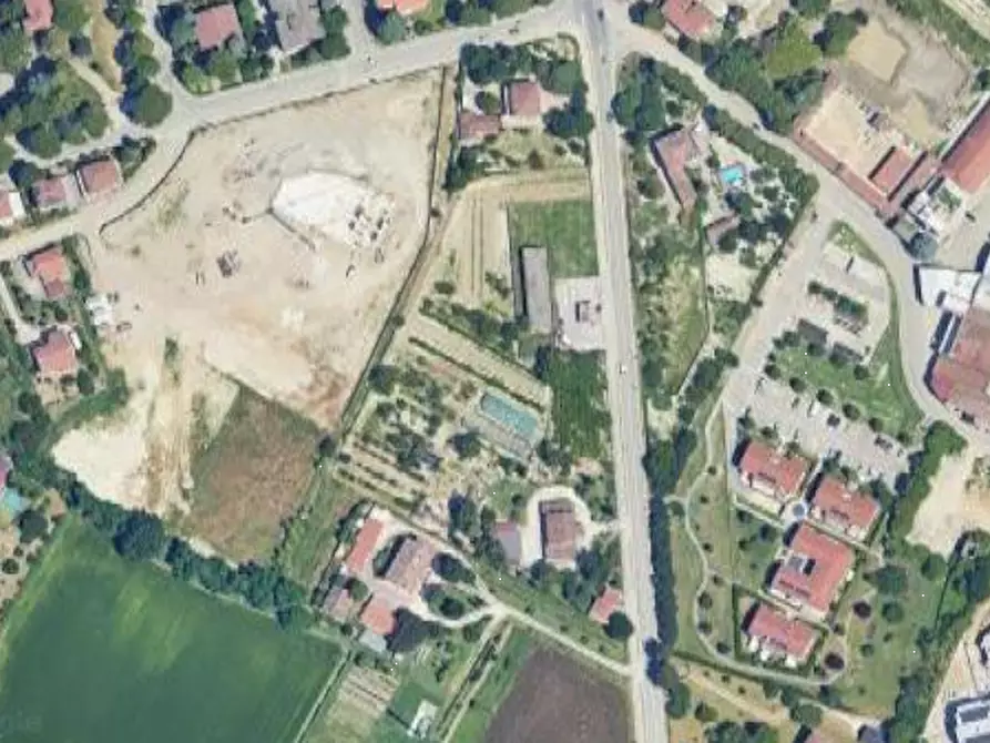 Immagine 7 di Garage in vendita  in Via Della Cartiera a Forli'